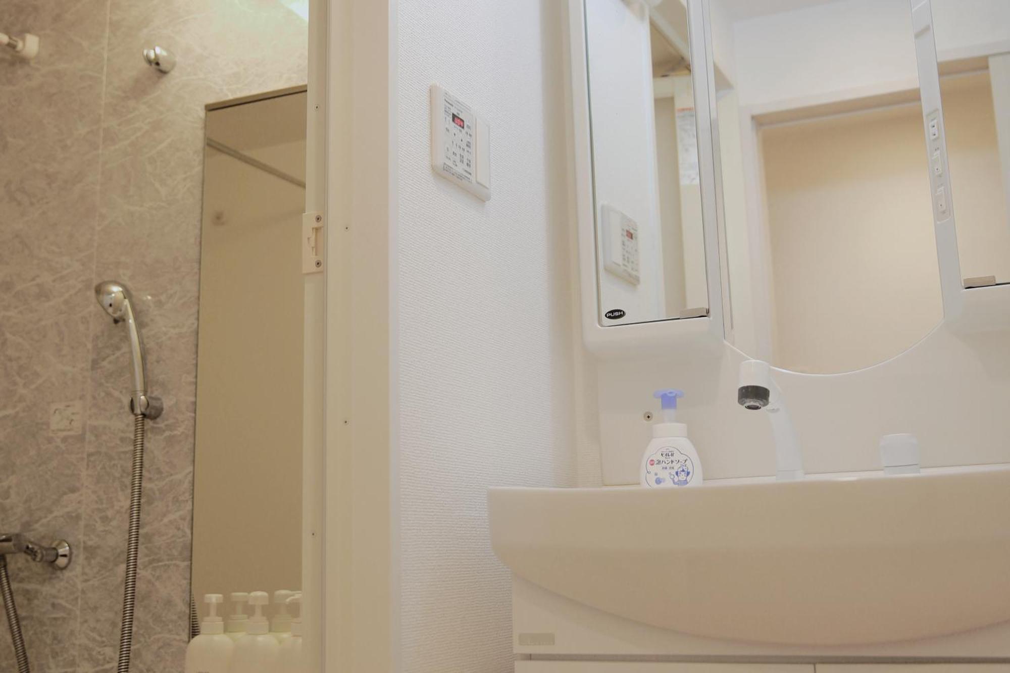 Apartament Color Tsuruhashi Osaka Zewnętrze zdjęcie